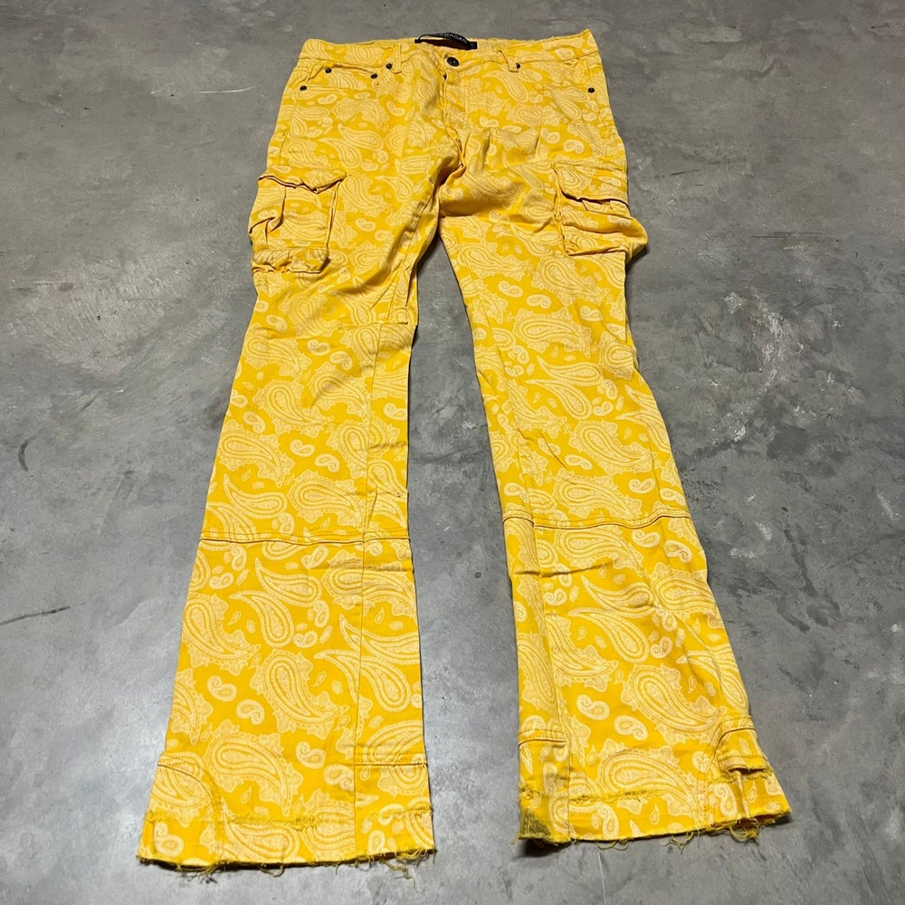 Valabasas Mens Yellow Paisley Stacked Cargo Pants Flare Raw Hem Size 36